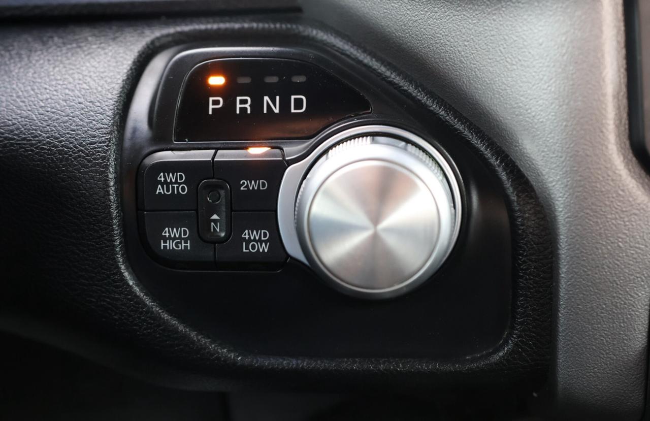 2019 RAM 1500 SPORT-5.7L HEMI-4WD-CREWCAB/R STARTER/BCAM/P SENSO Photo