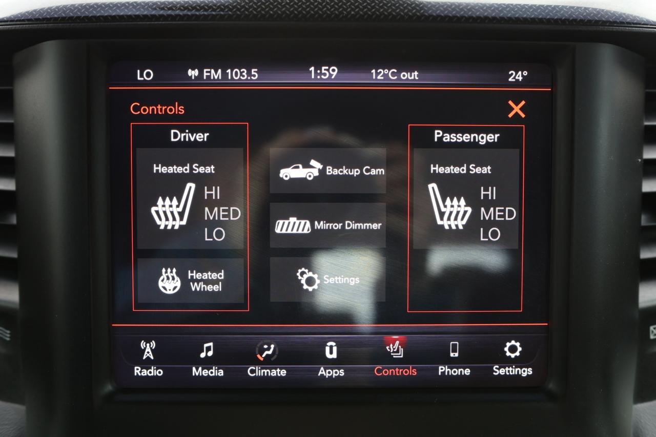 2019 RAM 1500 SPORT-5.7L HEMI-4WD-CREWCAB/R STARTER/BCAM/P SENSO Photo