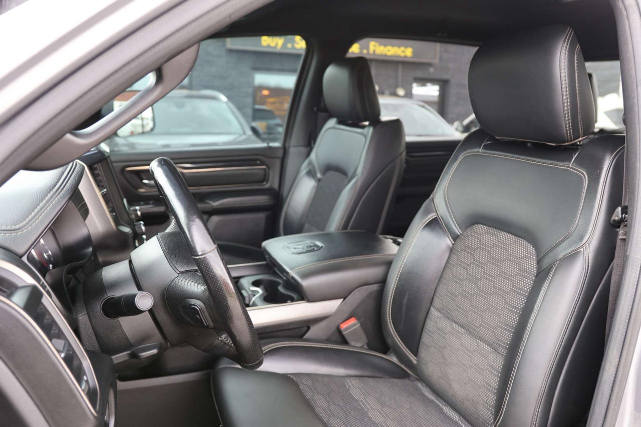 2019 RAM 1500 SPORT-5.7L HEMI-4WD-CREWCAB/R STARTER/BCAM/P SENSORS/LEATHER/P SEAT/H SEATS&STEERING/KEYLESS/CARPLAY Photo