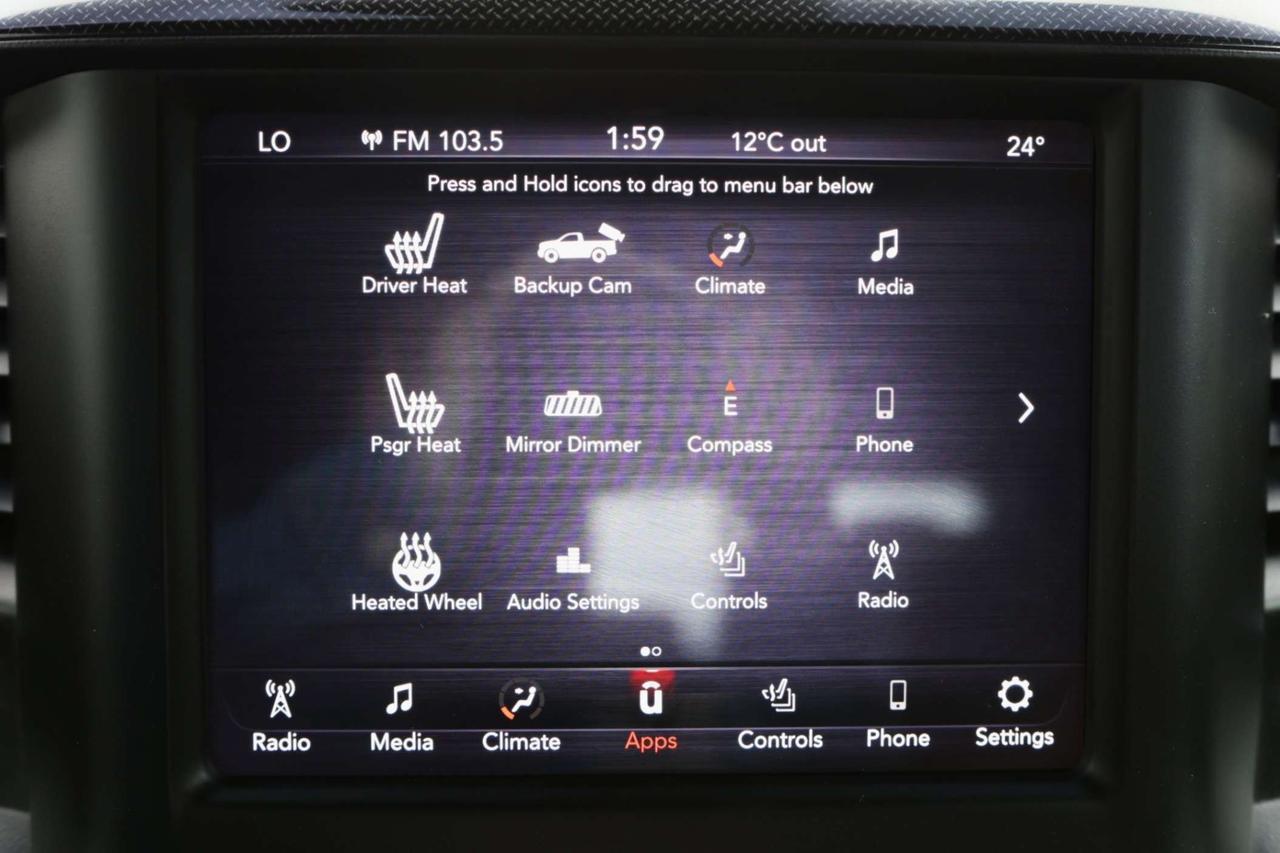 2019 RAM 1500 SPORT-5.7L HEMI-4WD-CREWCAB/R STARTER/BCAM/P SENSORS/LEATHER/P SEAT/H SEATS&STEERING/KEYLESS/CARPLAY Photo