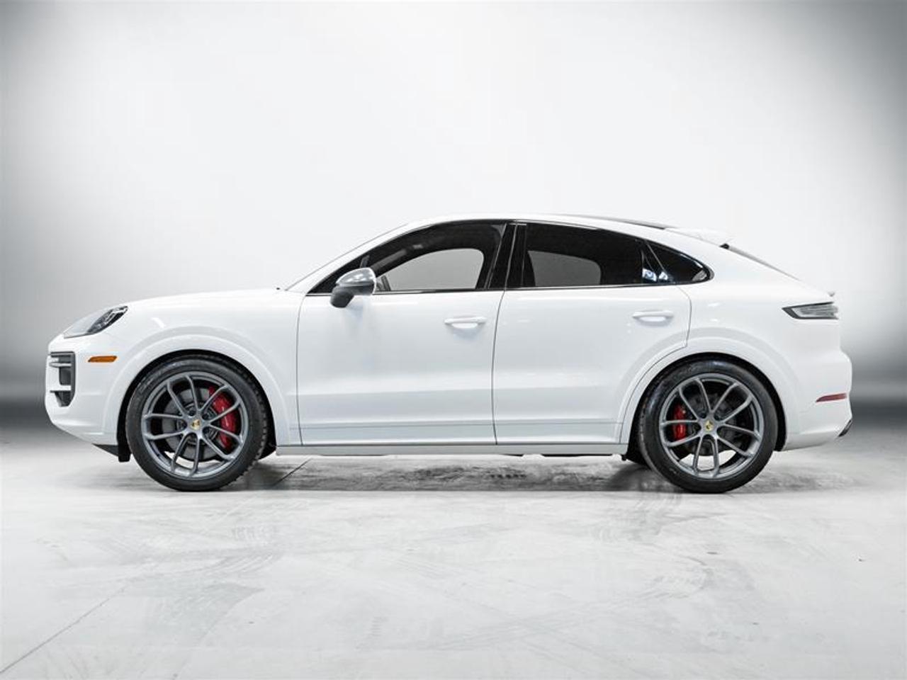 2024 Porsche Cayenne Coupe S 4dr All-Wheel Drive Photo3
