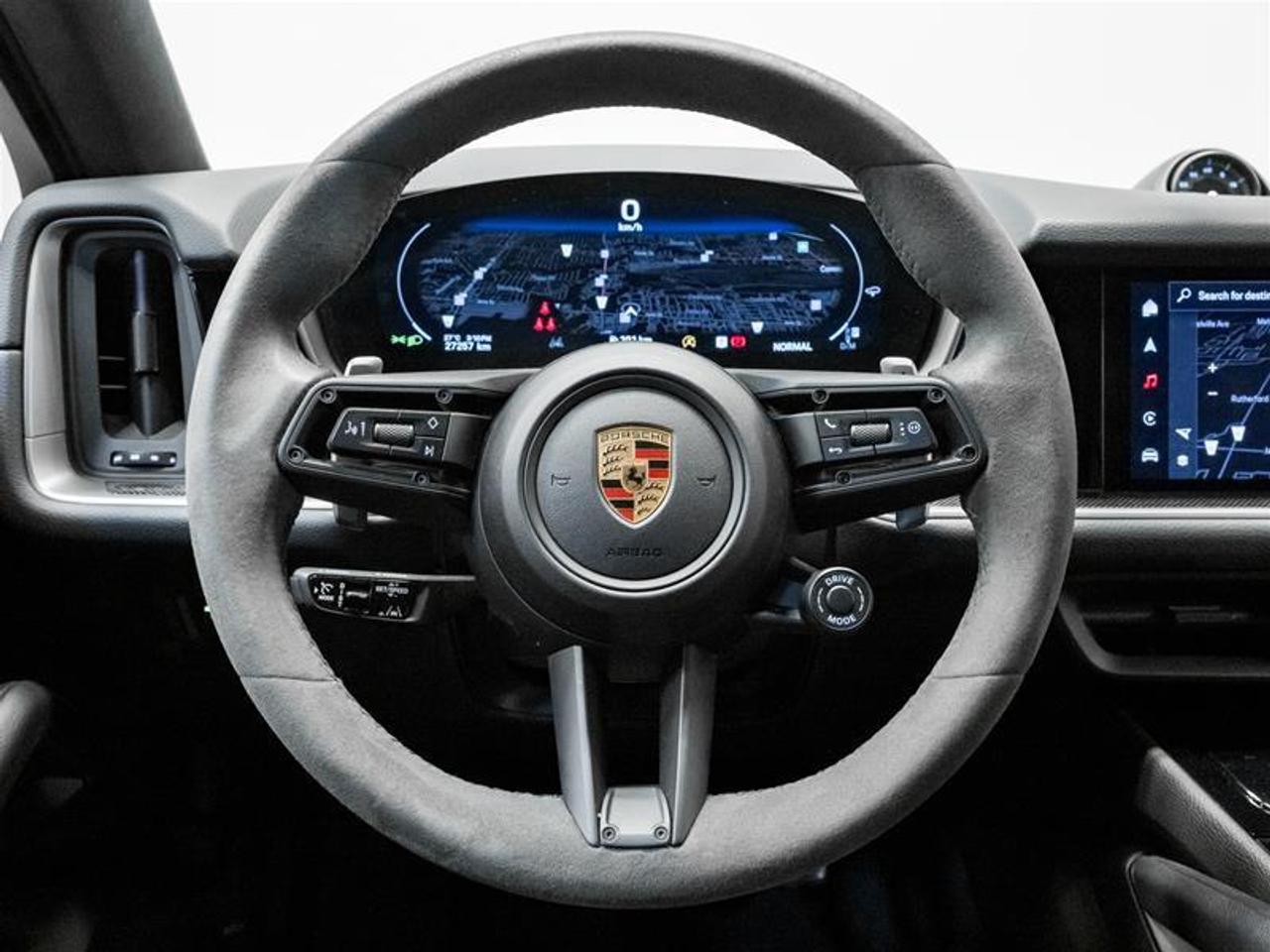 2024 Porsche Cayenne Coupe S 4dr All-Wheel Drive Photo