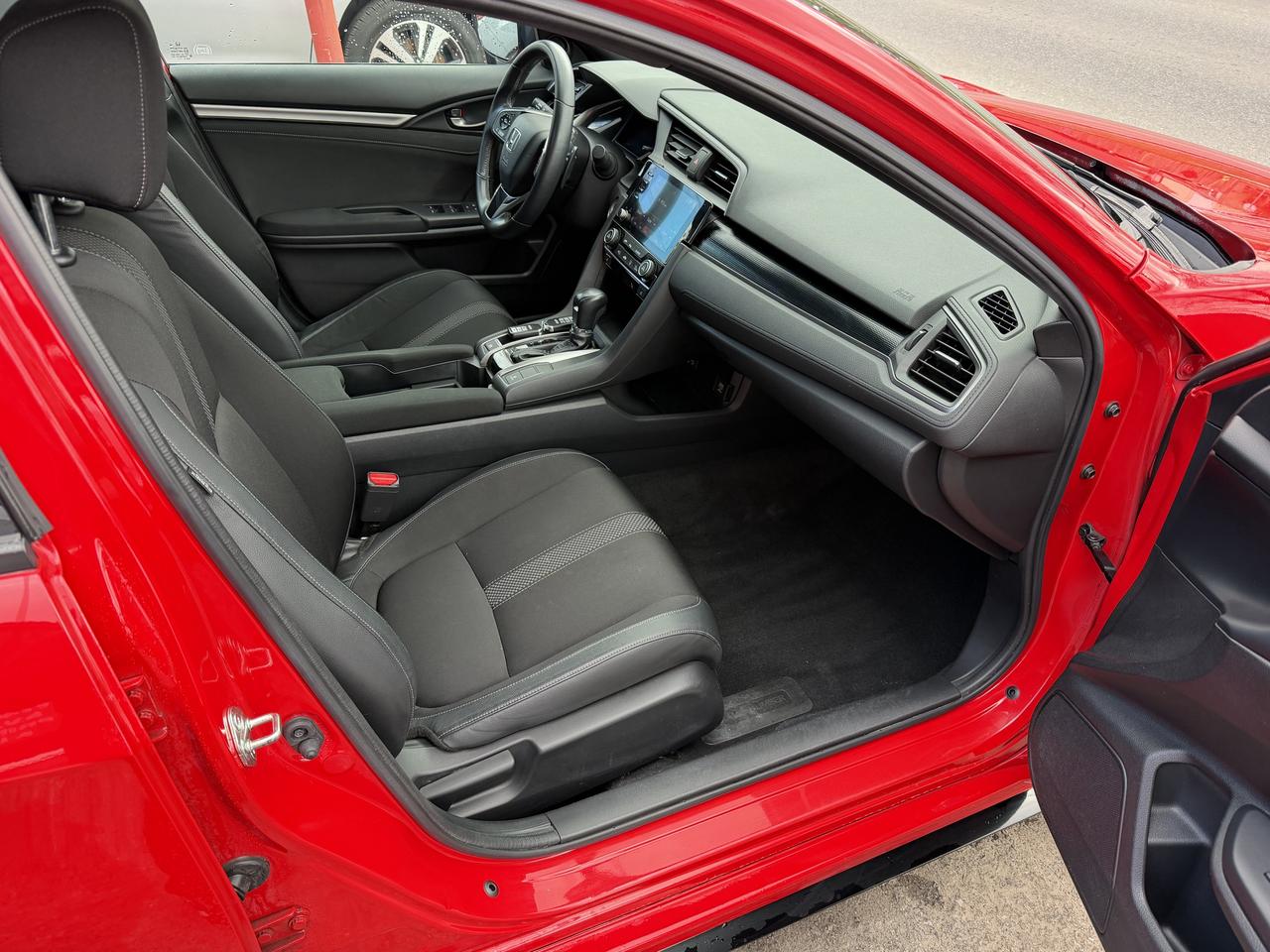 2020 Honda Civic Sport Hatchback Photo