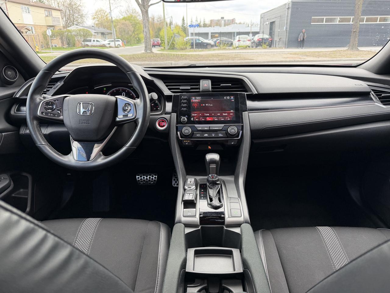 2020 Honda Civic Sport Hatchback Photo