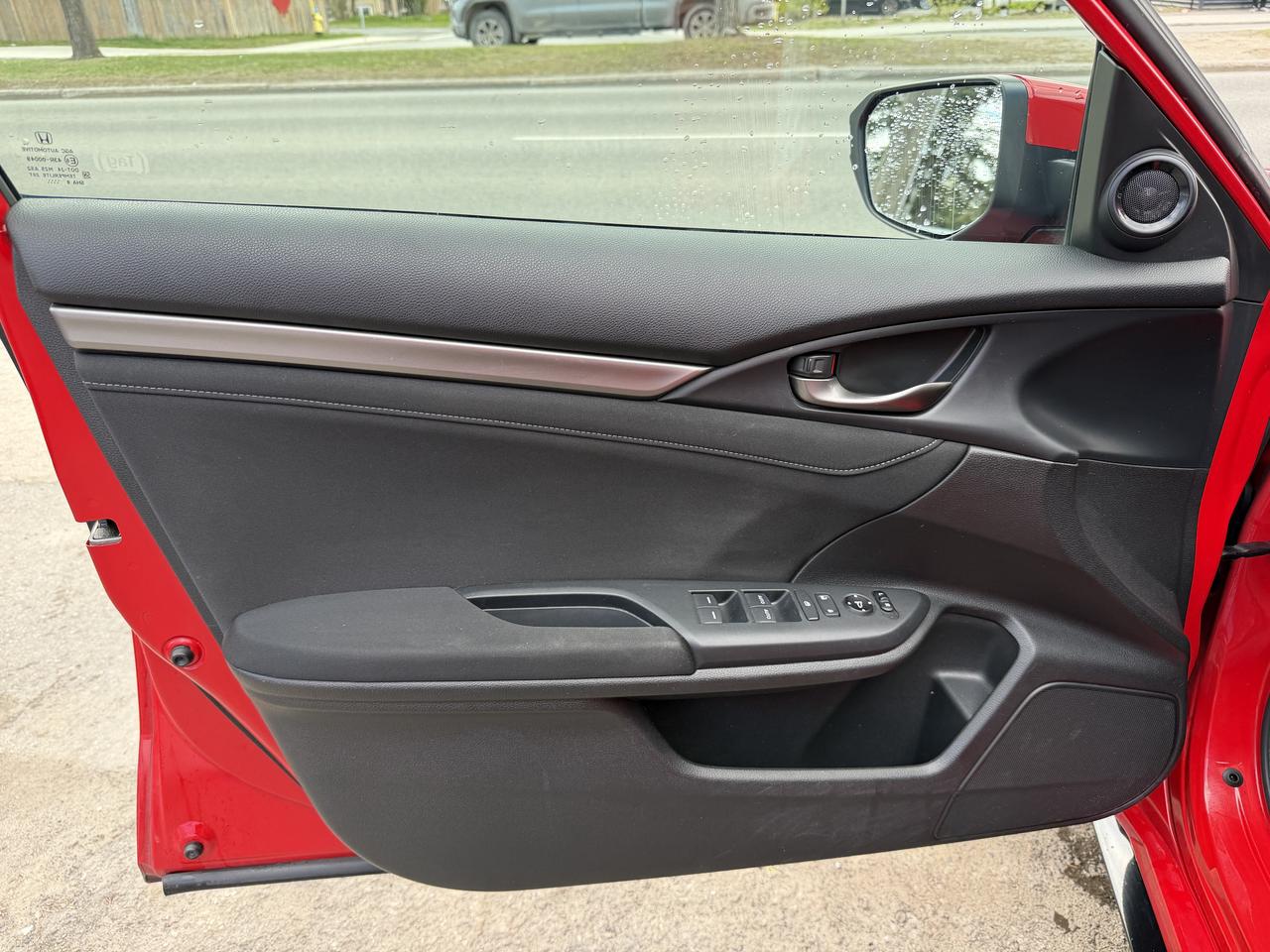 2020 Honda Civic Sport Hatchback Photo