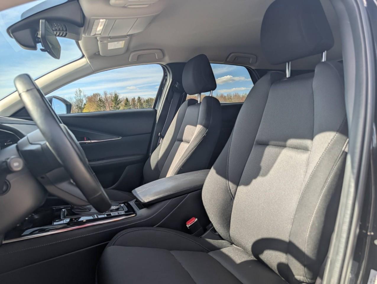 2024 Mazda CX-30 GS Mazda Warranty / No accidents Photo