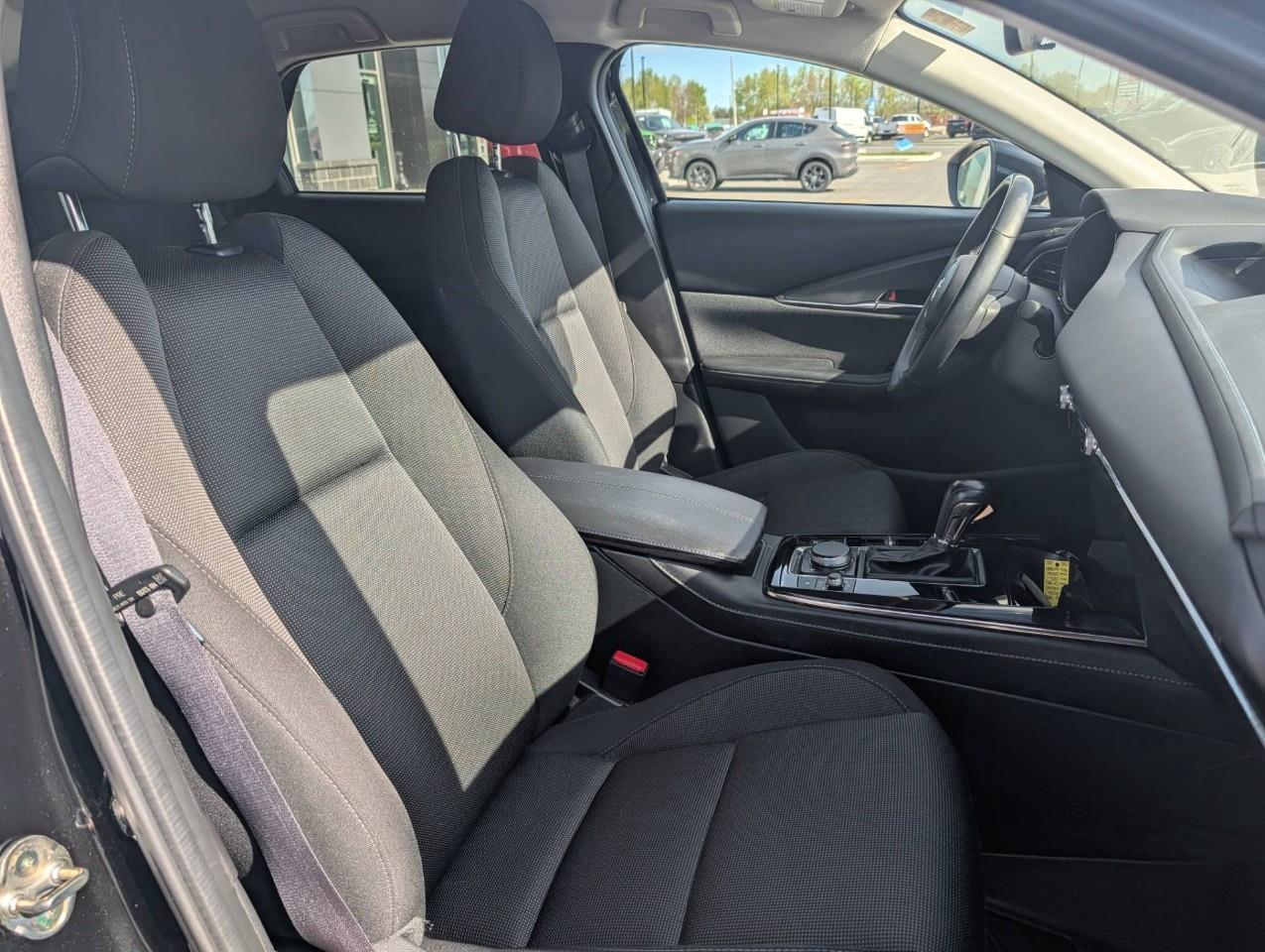 2024 Mazda CX-30 GS Mazda Warranty / No accidents Photo