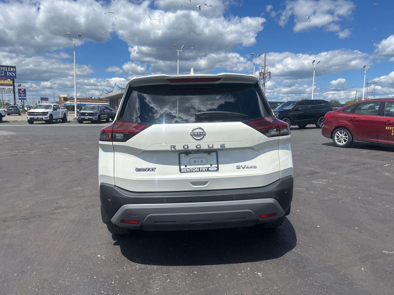 2023 Nissan Rogue SV MIDNIGHT EDITION 2.0L PANO ROOF HEATED SEAT/WHL Photo3