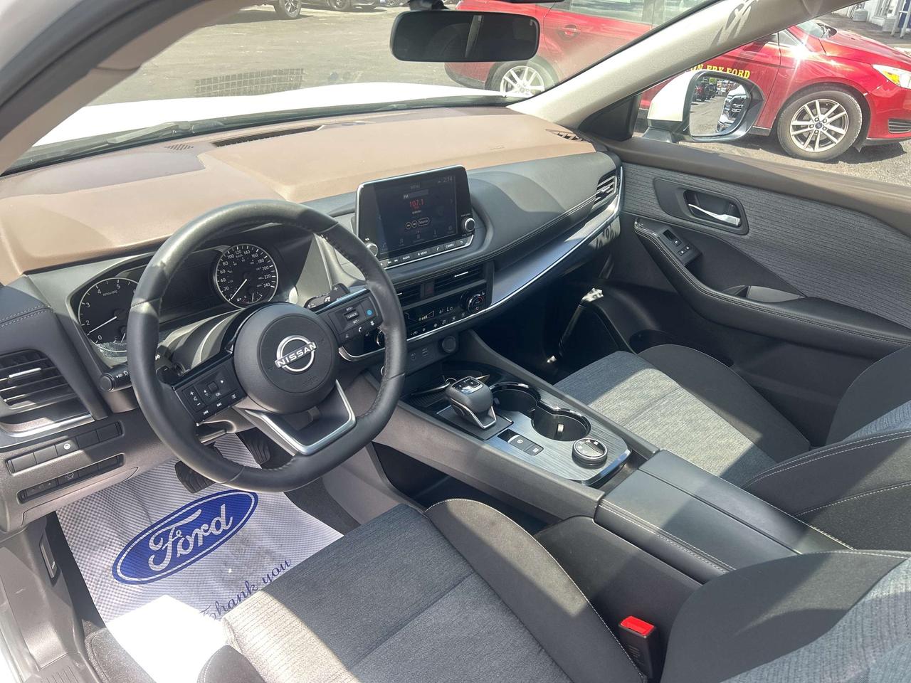 2023 Nissan Rogue SV MIDNIGHT EDITION 2.0L PANO ROOF HEATED SEAT/WHL Photo