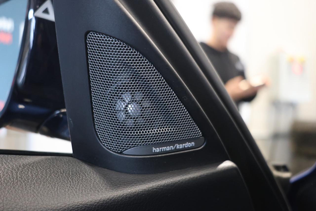 2018 BMW 3 Series 340i xDrive - SUNROOF|NAVI|CAMERA|BLINDSPOT Photo