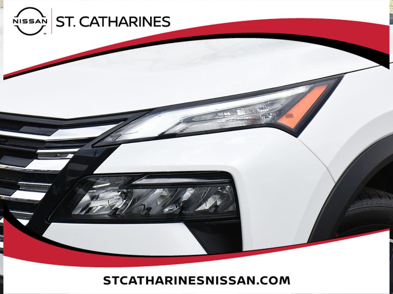 2026 Nissan Rogue SV MOONROOF Photo2