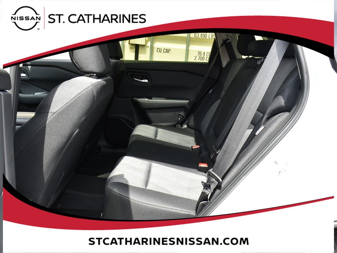 2026 Nissan Rogue SV MOONROOF Photo
