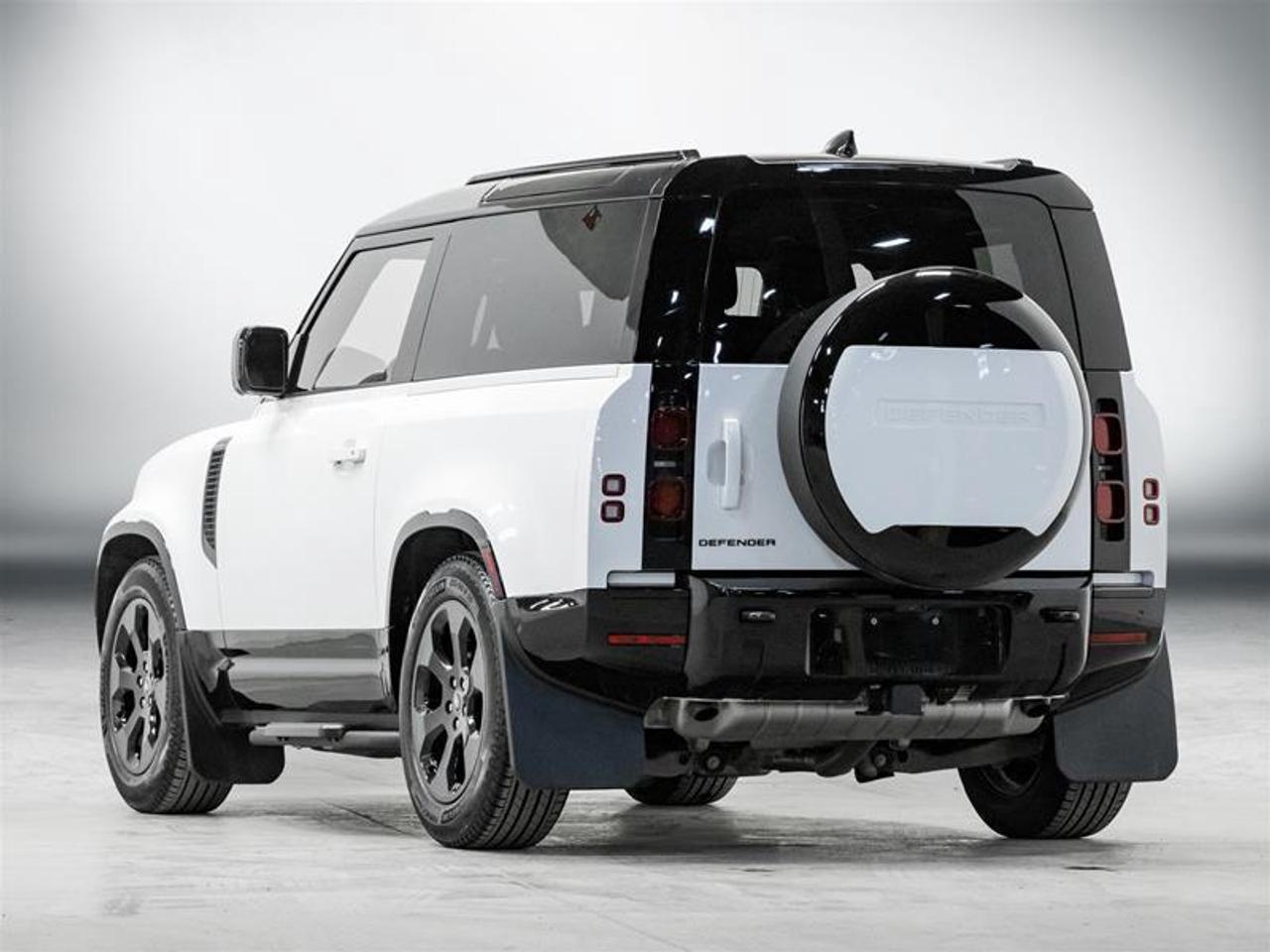 2025 Land Rover Defender P400 X-Dynamic SE 2dr All-Wheel Drive 90 Photo