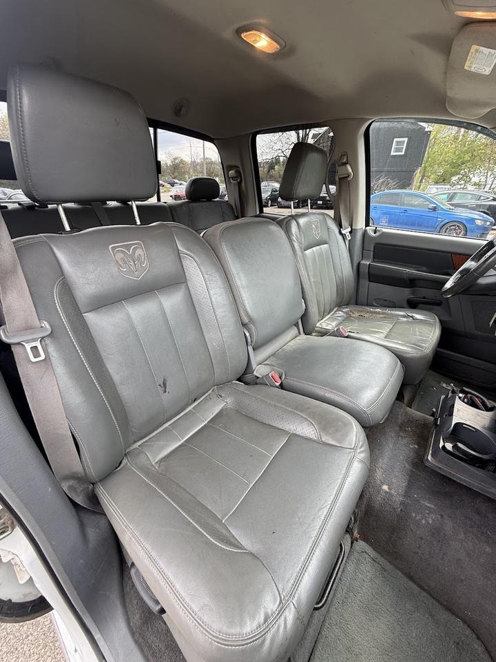 2007 Dodge Ram 2500 Laramie Photo