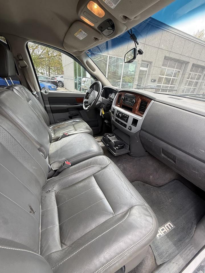 2007 Dodge Ram 2500 Laramie Photo