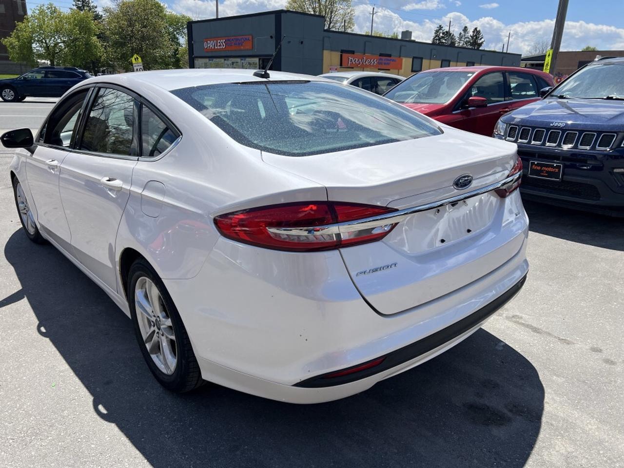 2018 Ford Fusion SE 4dr Front-wheel Drive Sedan Automatic Photo3