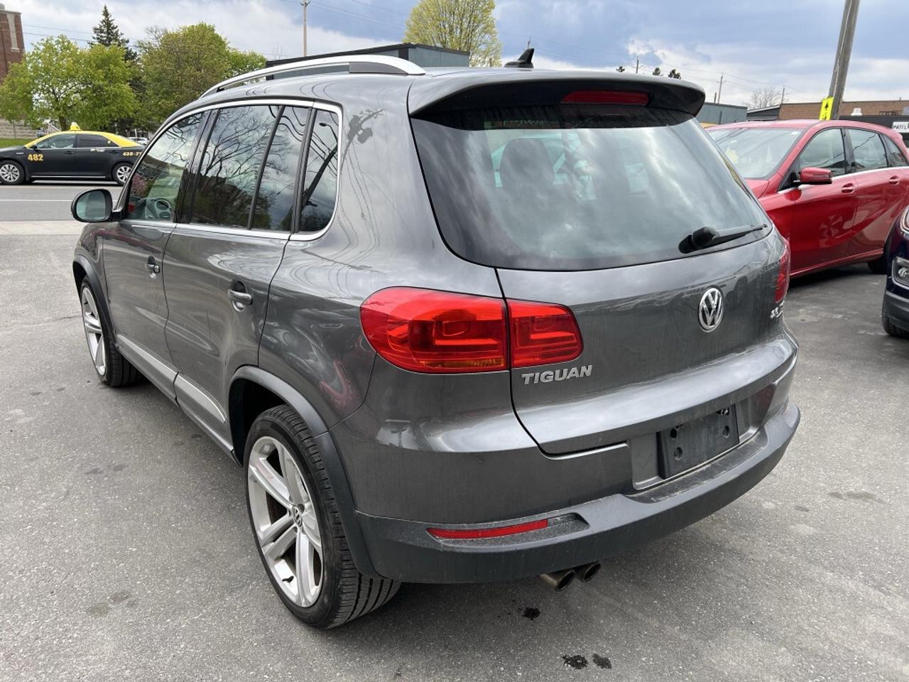 2014 Volkswagen Tiguan 4MOTION 4dr Automatic Highline Photo3