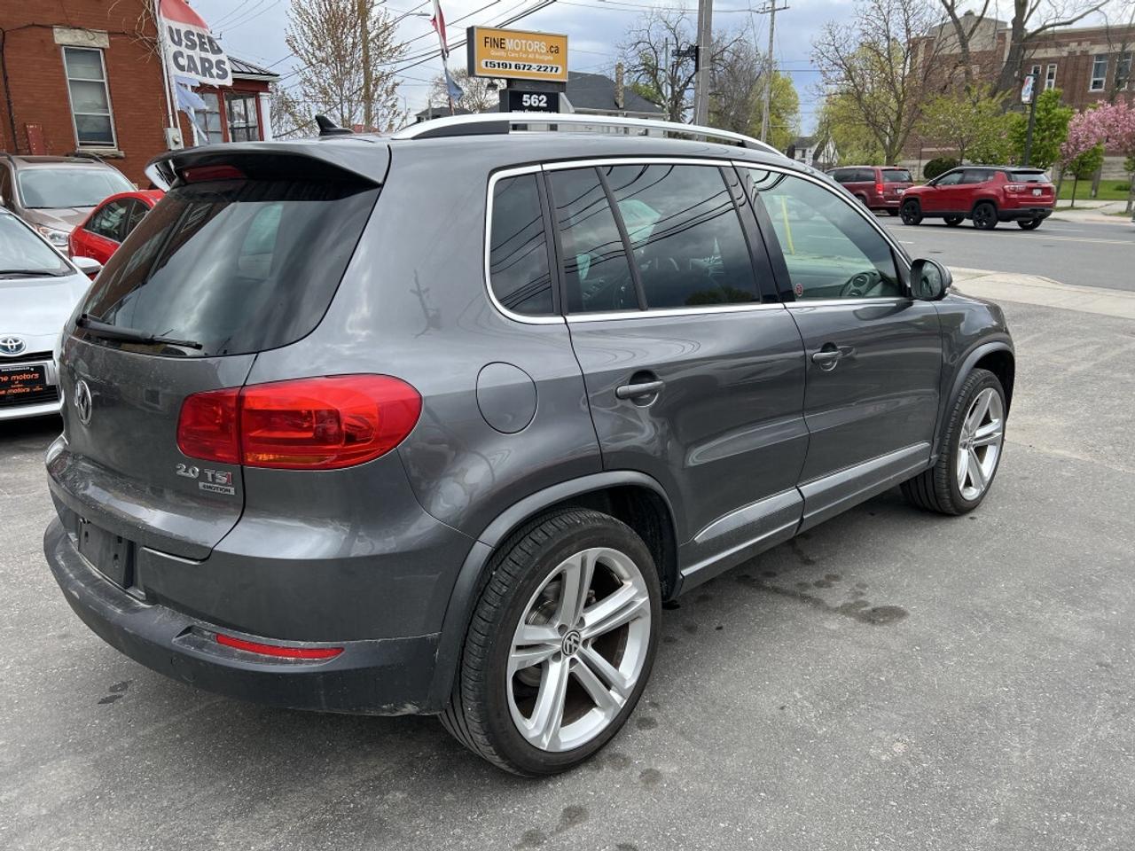 2014 Volkswagen Tiguan 4MOTION 4dr Automatic Highline Photo