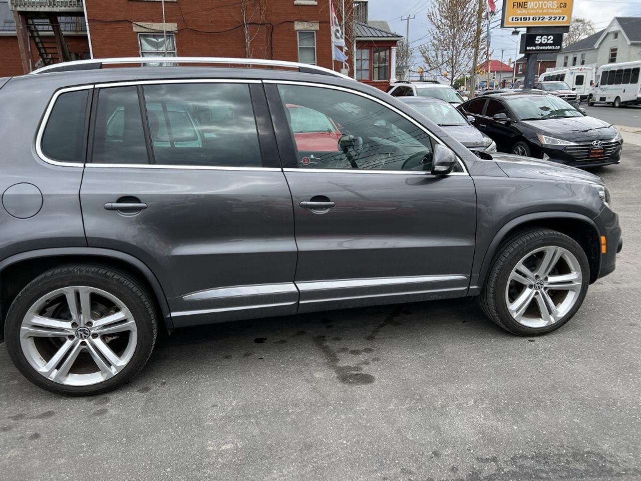 2014 Volkswagen Tiguan 4MOTION 4dr Automatic Highline Photo