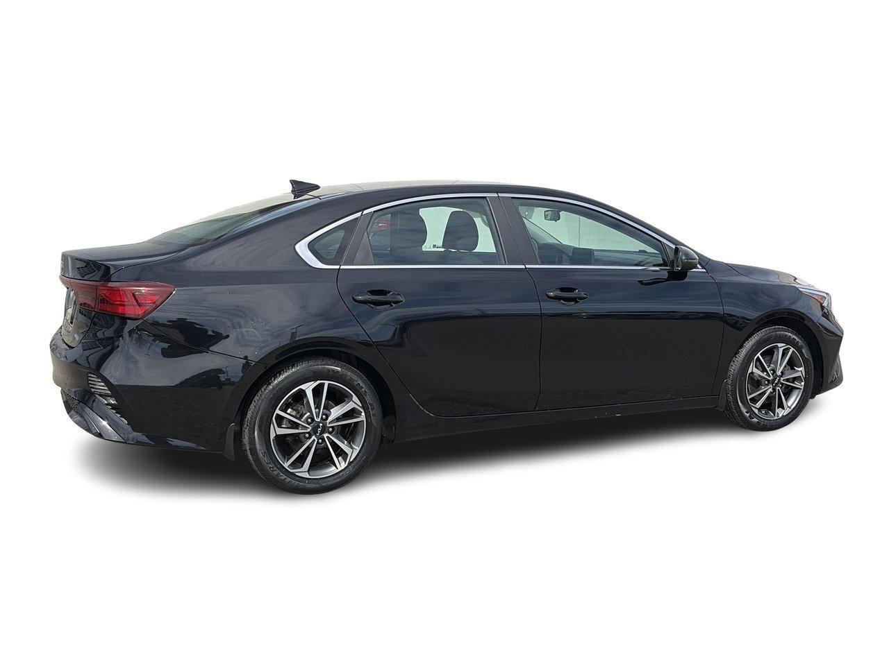 2023 Kia Forte EX Clean CarFax Heated Steering Blind0Spot Lane Ke Photo