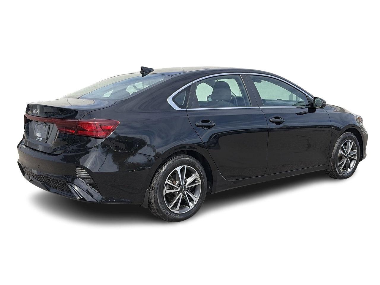 2023 Kia Forte EX Clean CarFax Heated Steering Blind0Spot Lane Ke Photo
