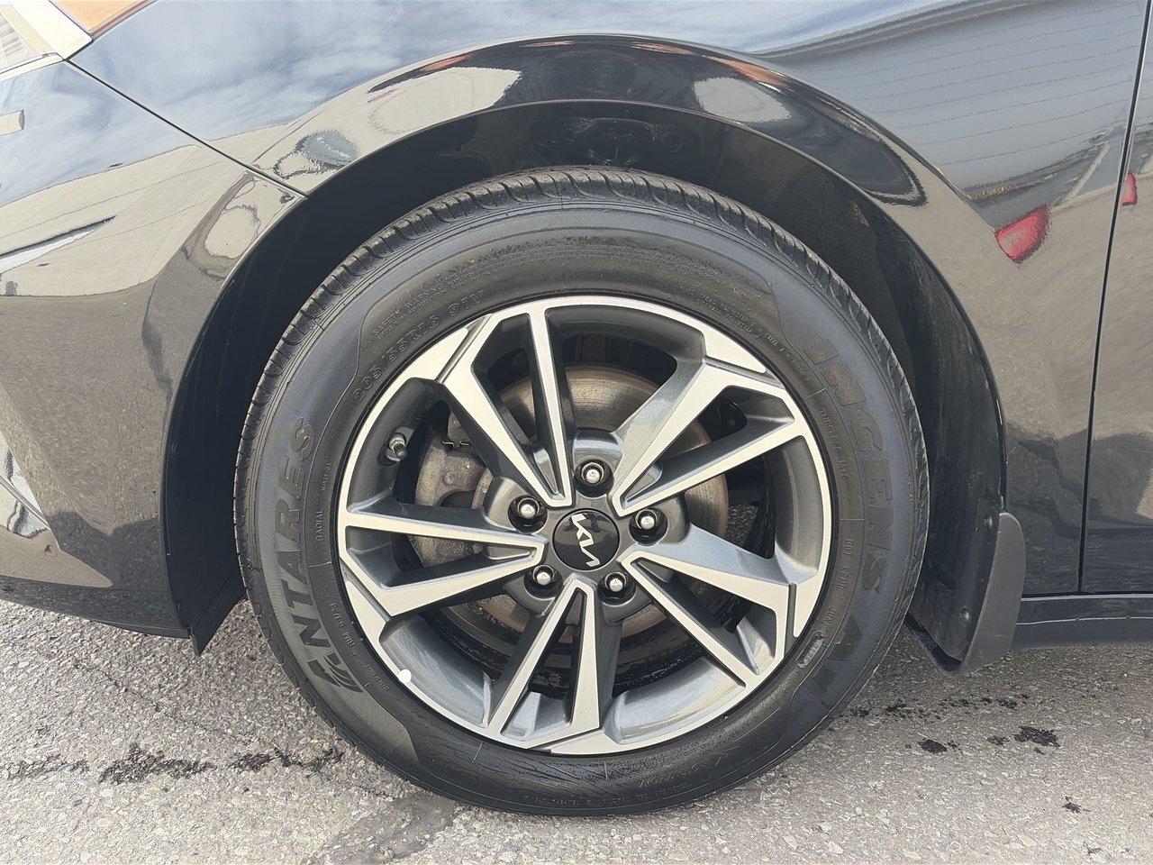 2023 Kia Forte EX Clean CarFax Heated Steering Blind0Spot Lane Ke Photo