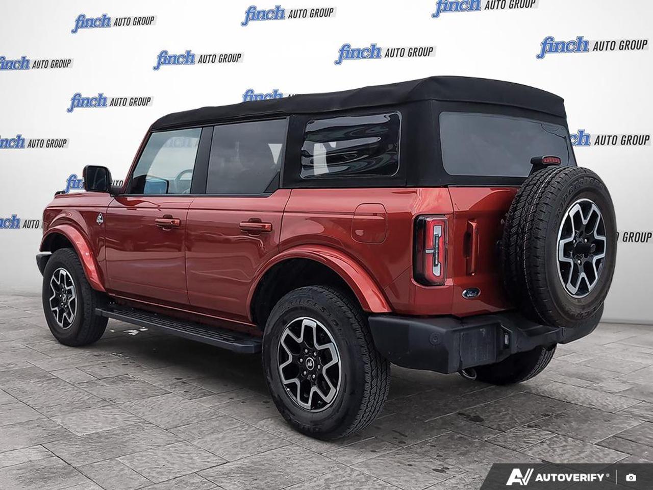 2022 Ford Bronco  Photo