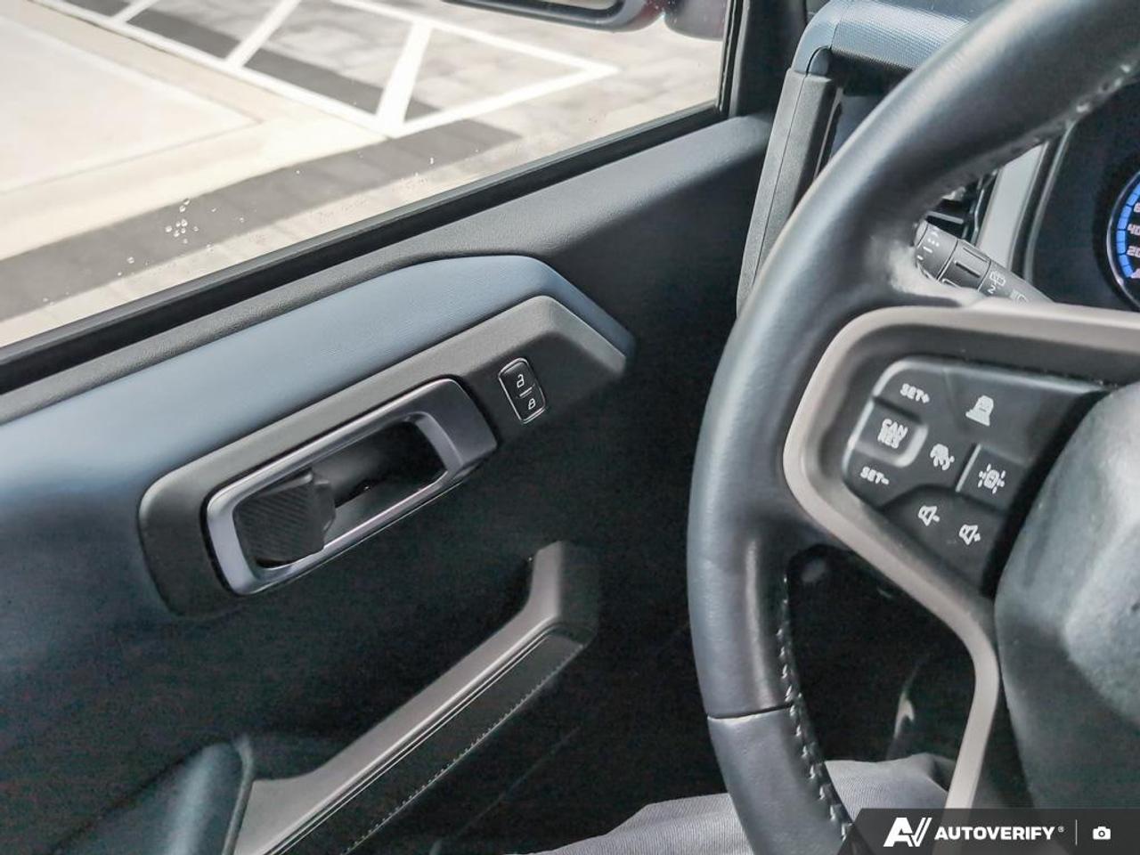 2022 Ford Bronco  Photo