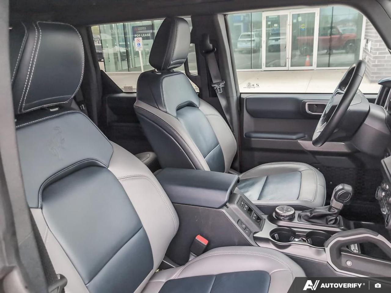 2022 Ford Bronco  Photo