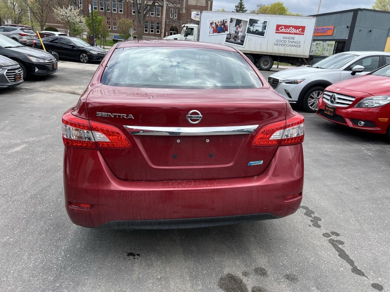 2014 Nissan Sentra S 4dr Sedan Photo