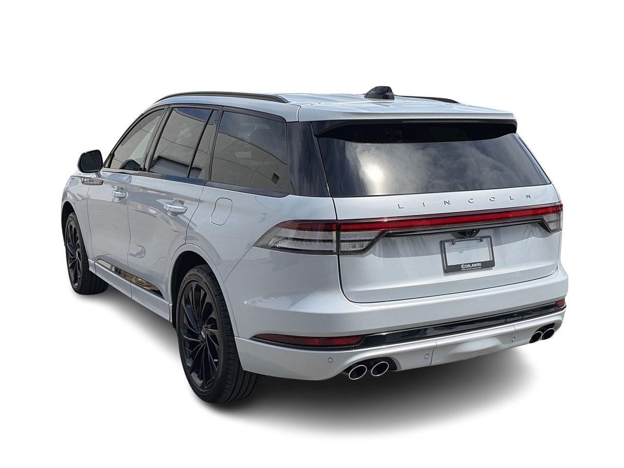 2025 Lincoln Aviator Reserve 201A Luxury Package Jet Appearance Package Photo
