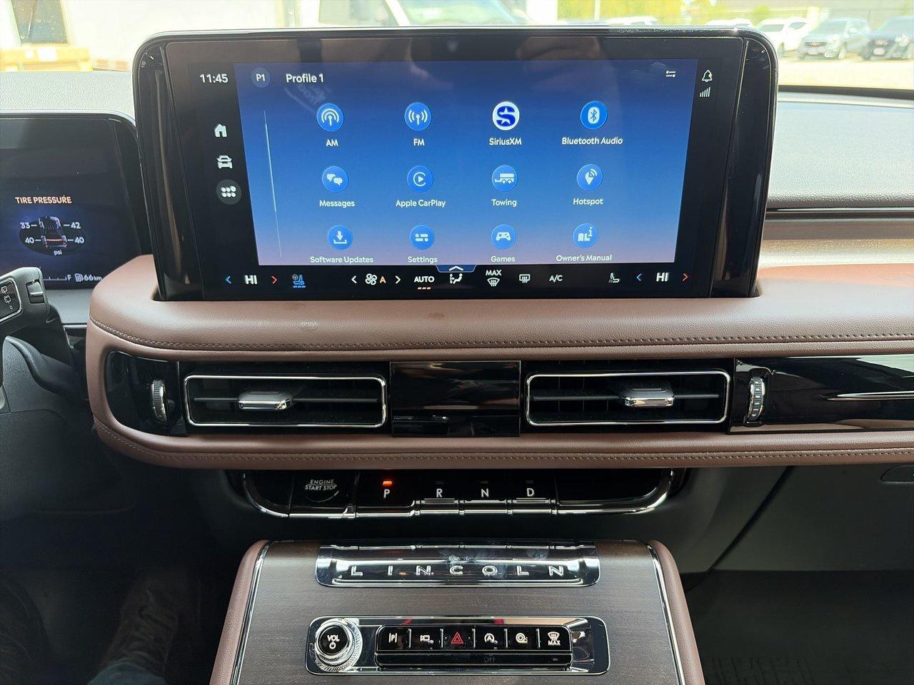 2025 Lincoln Aviator Reserve 201A Luxury Package Jet Appearance Package Photo
