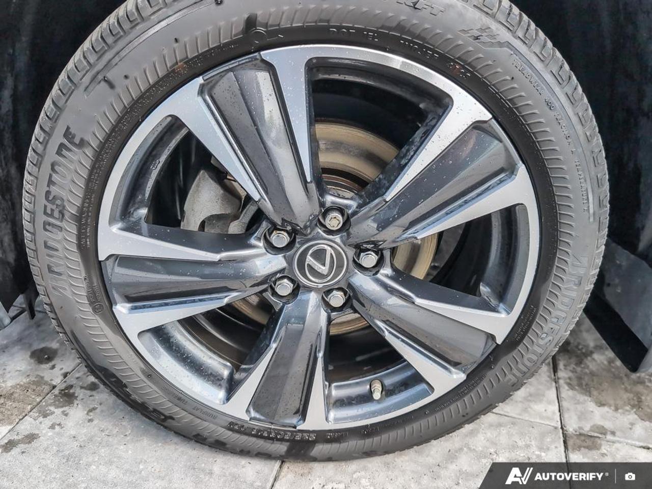 2024 Lexus UX 250H Base 4dr All-Wheel Drive Photo