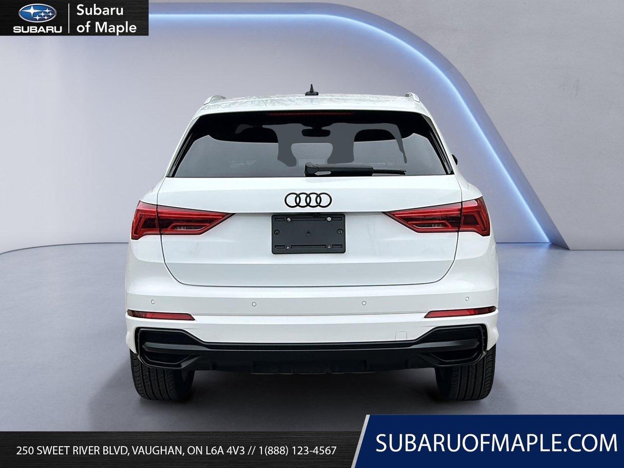 2021 Audi Q3 Technik 45 TFSI quattro Photo