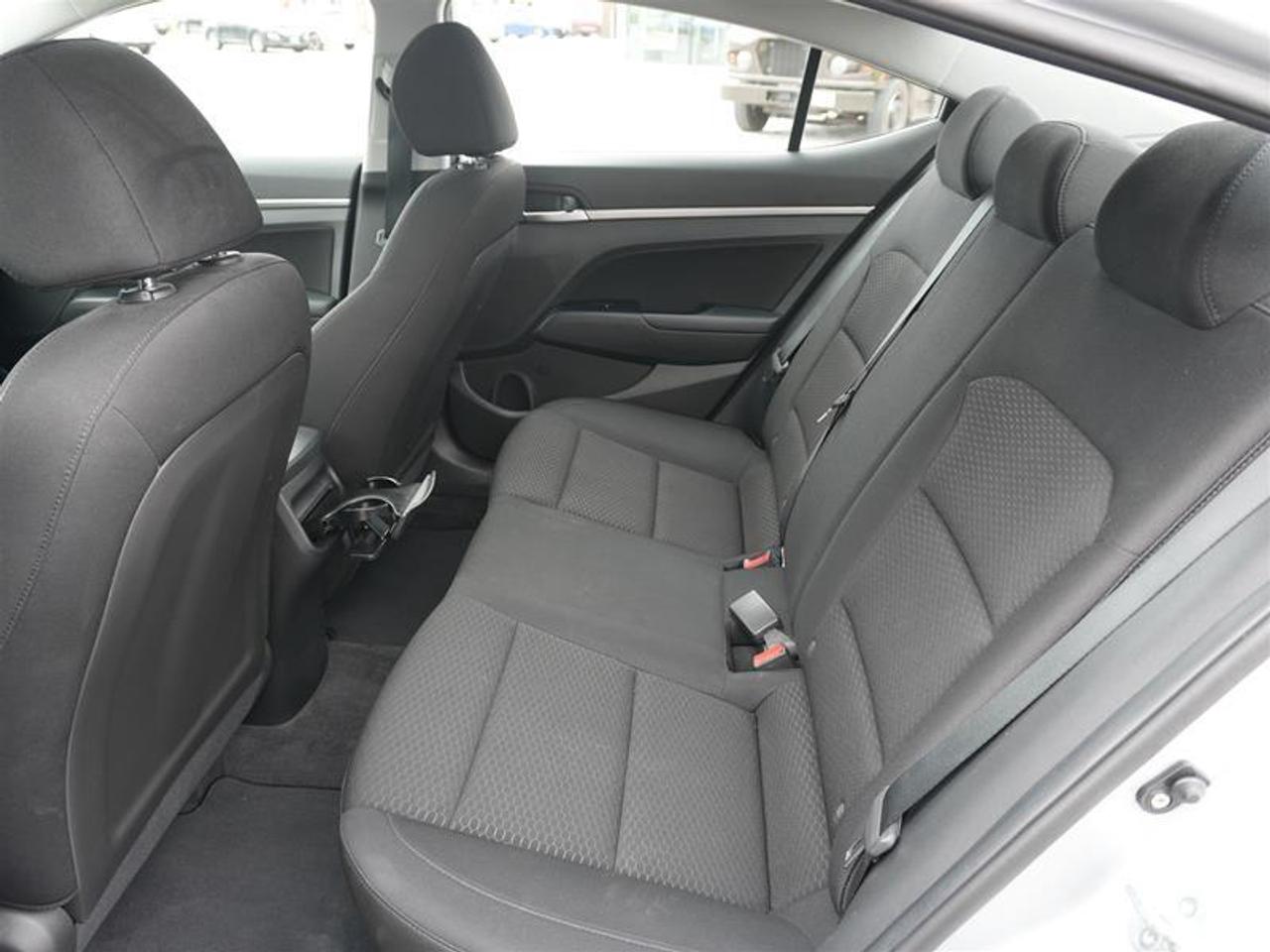 2020 Hyundai Elantra Preferred w-Sun & Safety Package IVT Photo