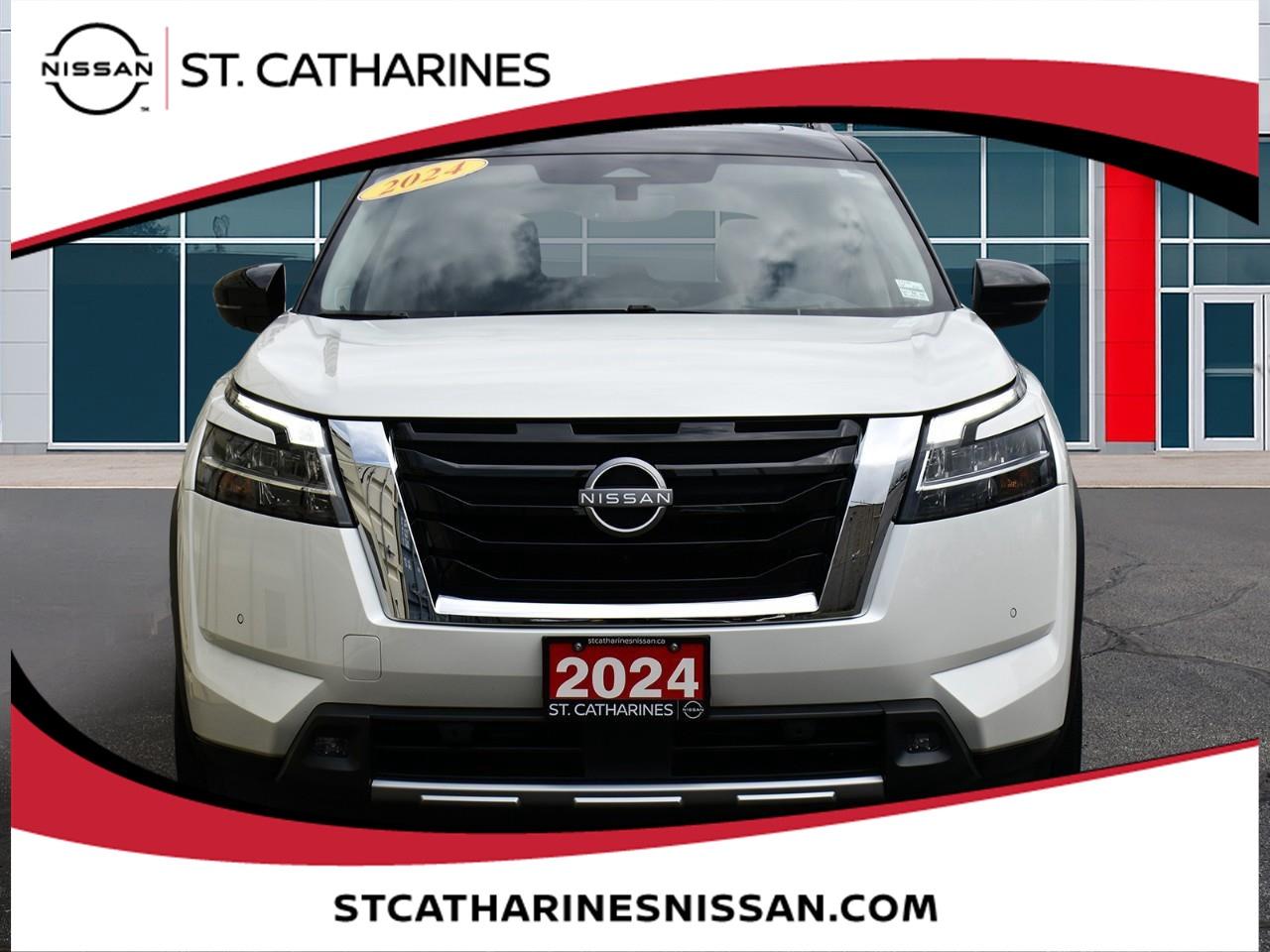 2024 Nissan Pathfinder Platinum Photo3