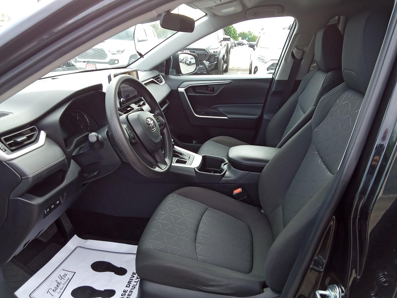 2024 Toyota RAV4 LE 4dr All-wheel Drive Photo