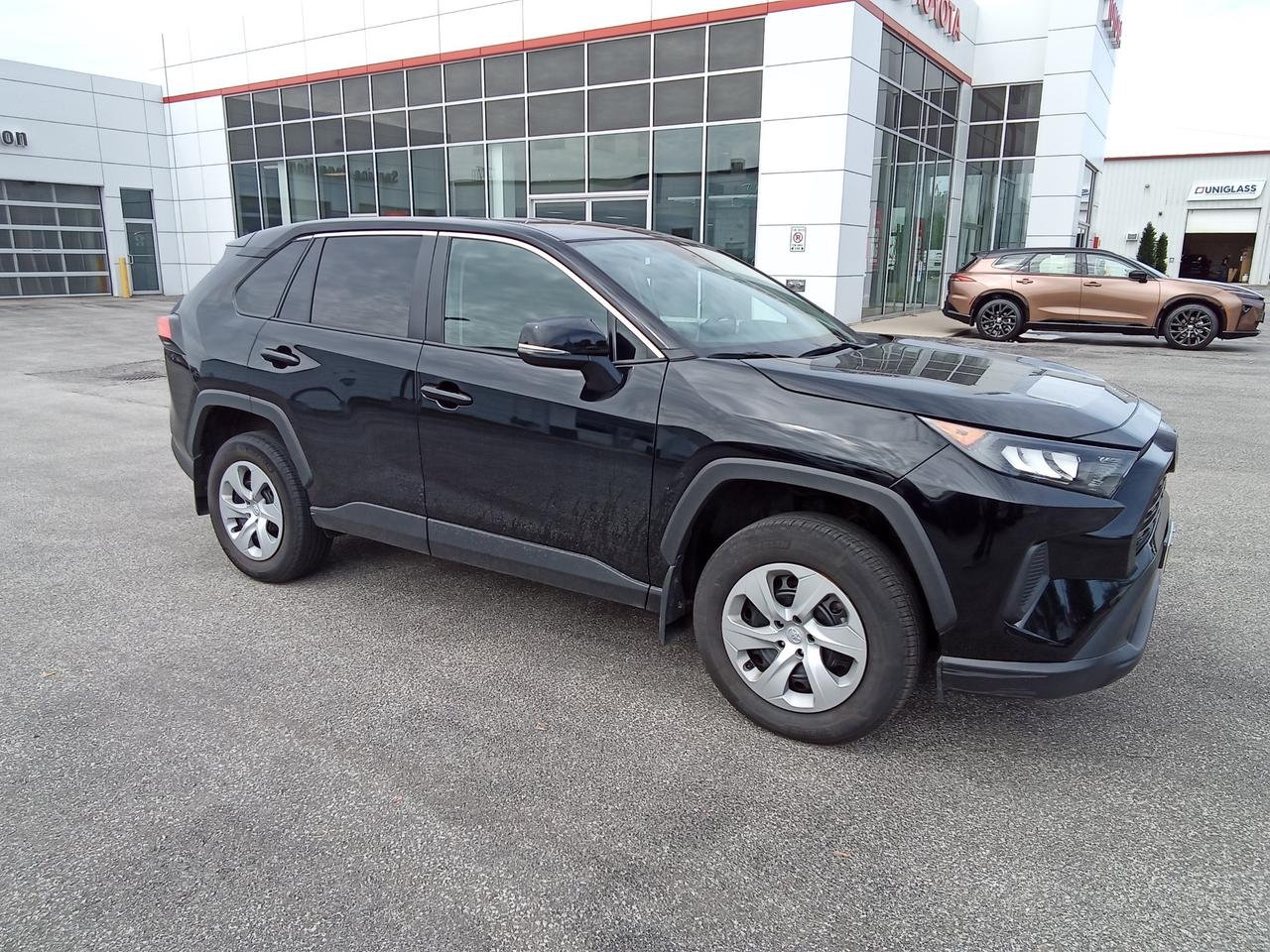 2024 Toyota RAV4 LE 4dr All-wheel Drive Photo