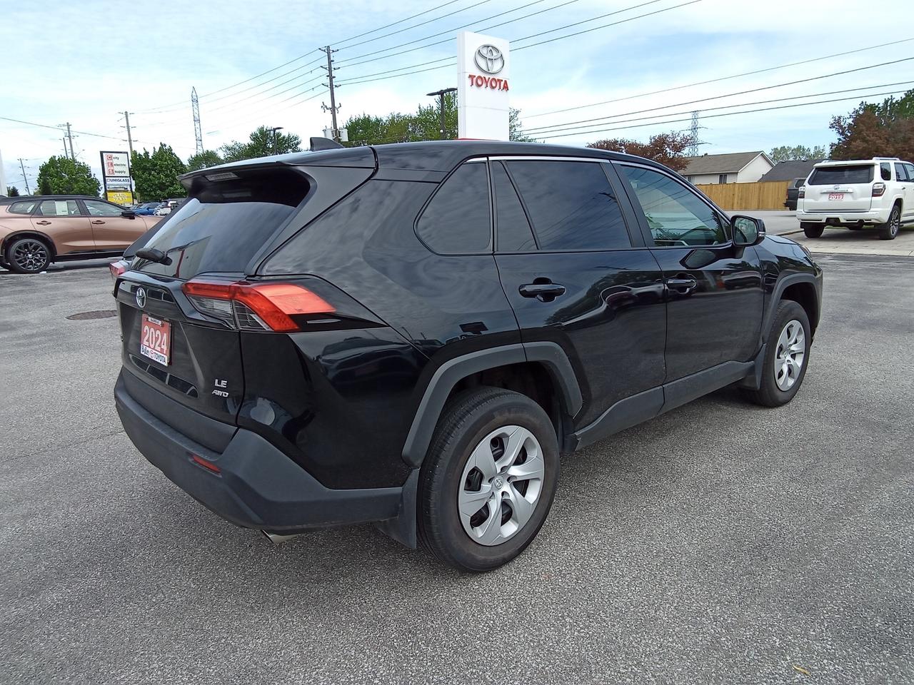 2024 Toyota RAV4 LE 4dr All-wheel Drive Photo