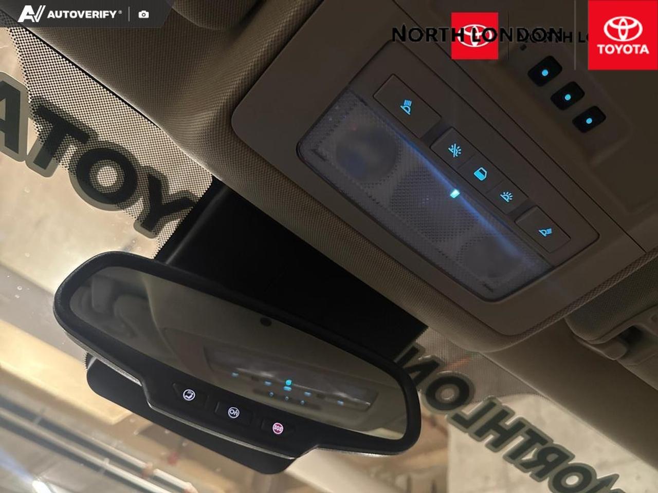 2016 Buick Verano Leather 4dr Sedan Photo