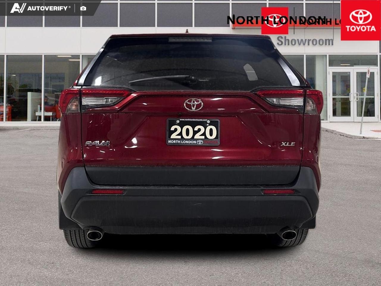 2020 Toyota RAV4 XLE 4dr Front-wheel Drive Photo