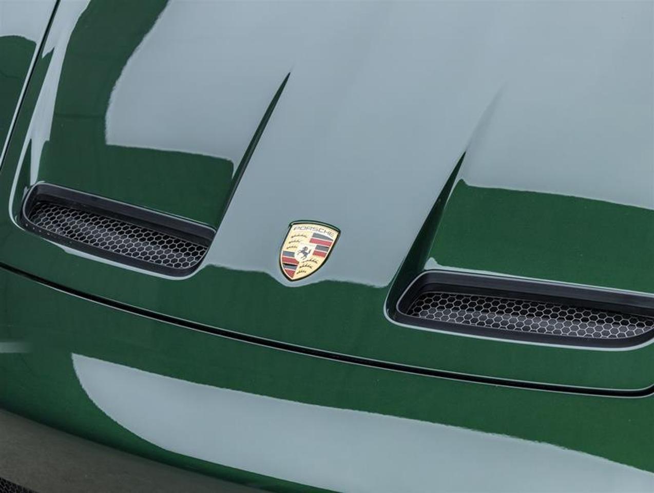 2026 Porsche 911  Photo2