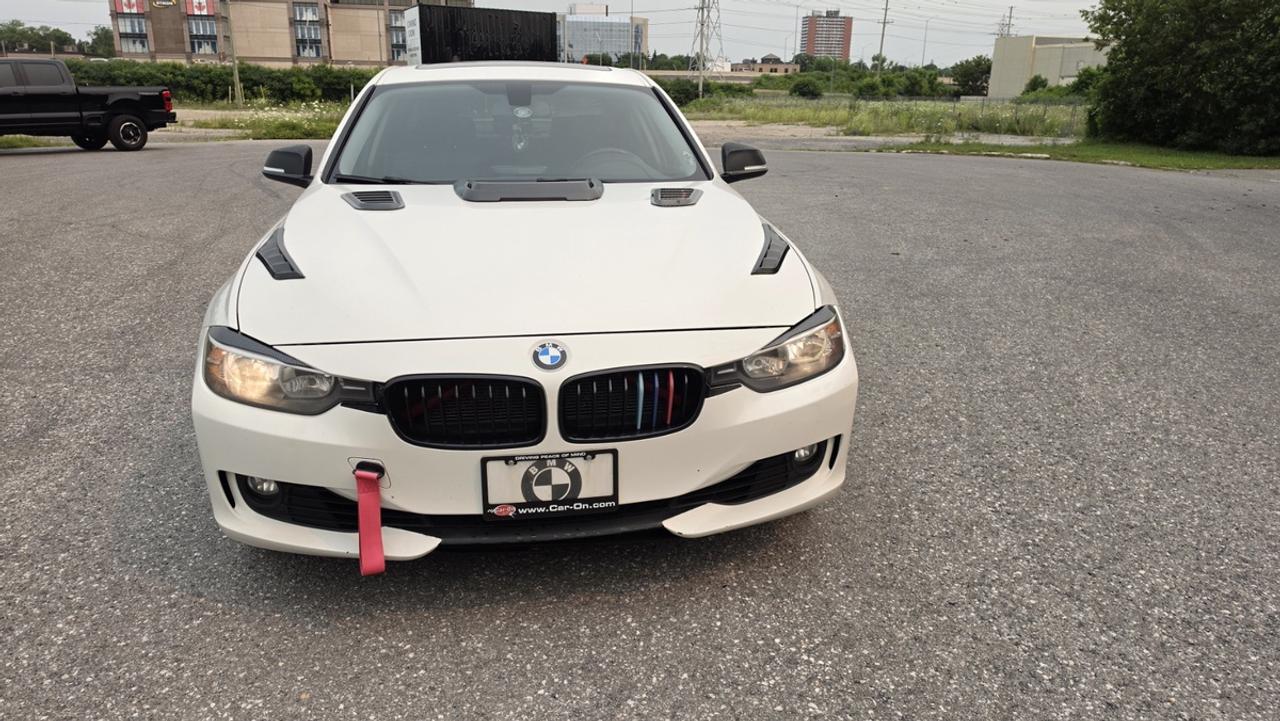 2013 BMW 3-Series 328i xDrive Photo5