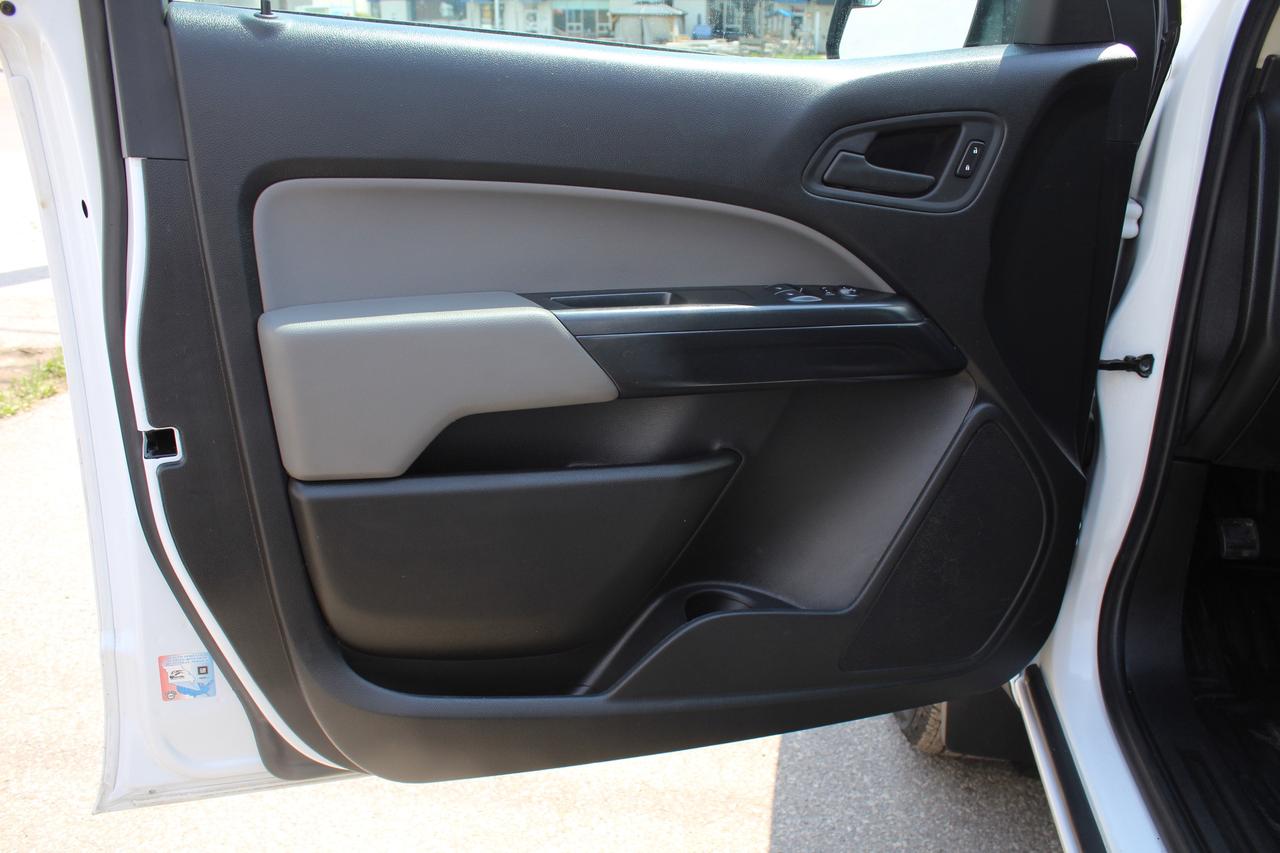 2022 Chevrolet Colorado Work Truck V6 Back Cam Ladder Rack Photo