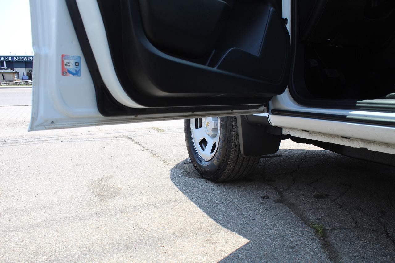 2022 Chevrolet Colorado Work Truck V6 Back Cam Ladder Rack Photo