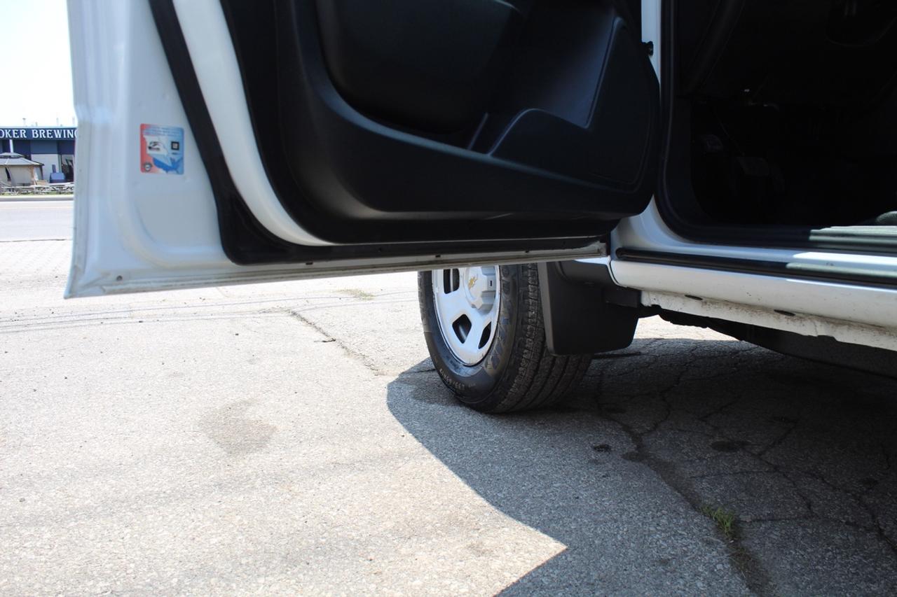 2022 Chevrolet Colorado Work Truck V6 Back Cam Ladder Rack Photo