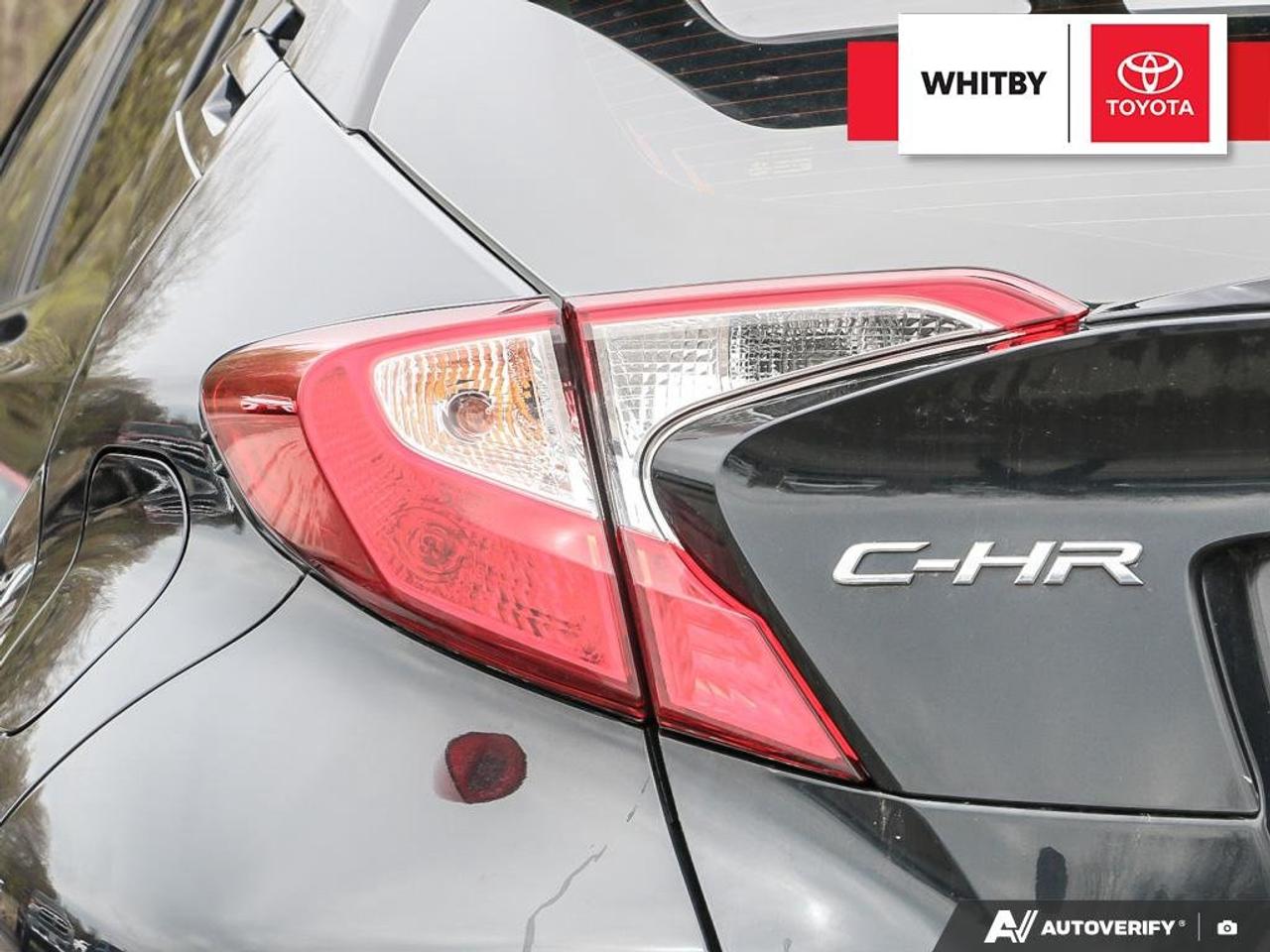 2021 Toyota C-HR LE 2.0L Photo