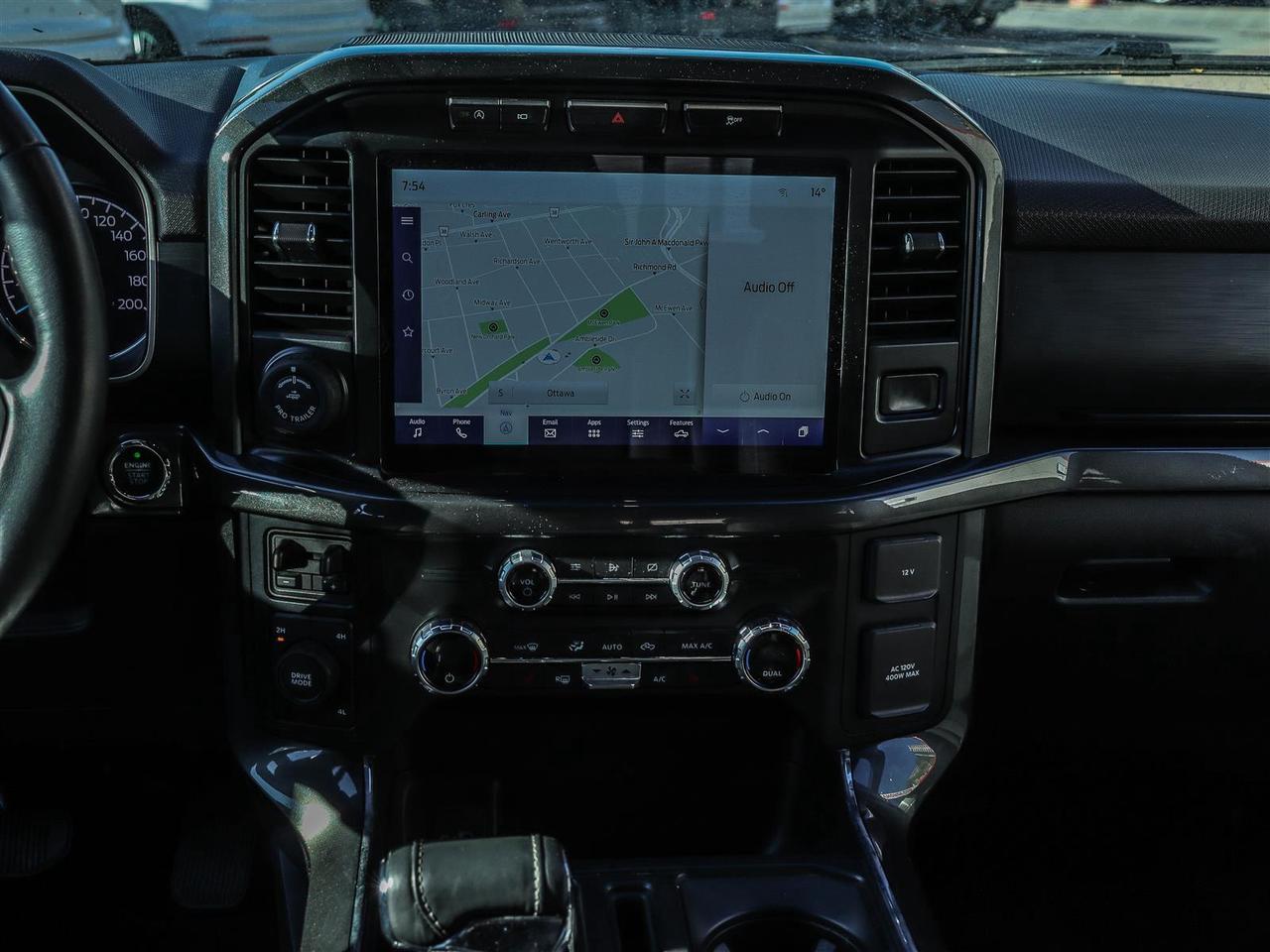 2021 Ford F-150 XLT Photo
