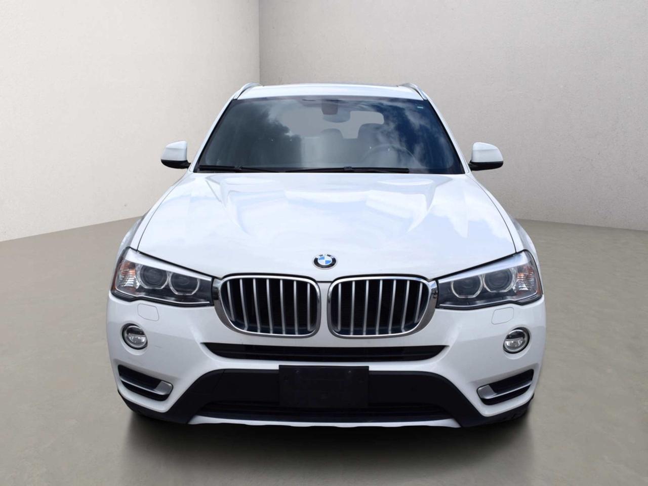 2015 BMW X3 xDrive28i Navi Panoramic Sunroof Photo