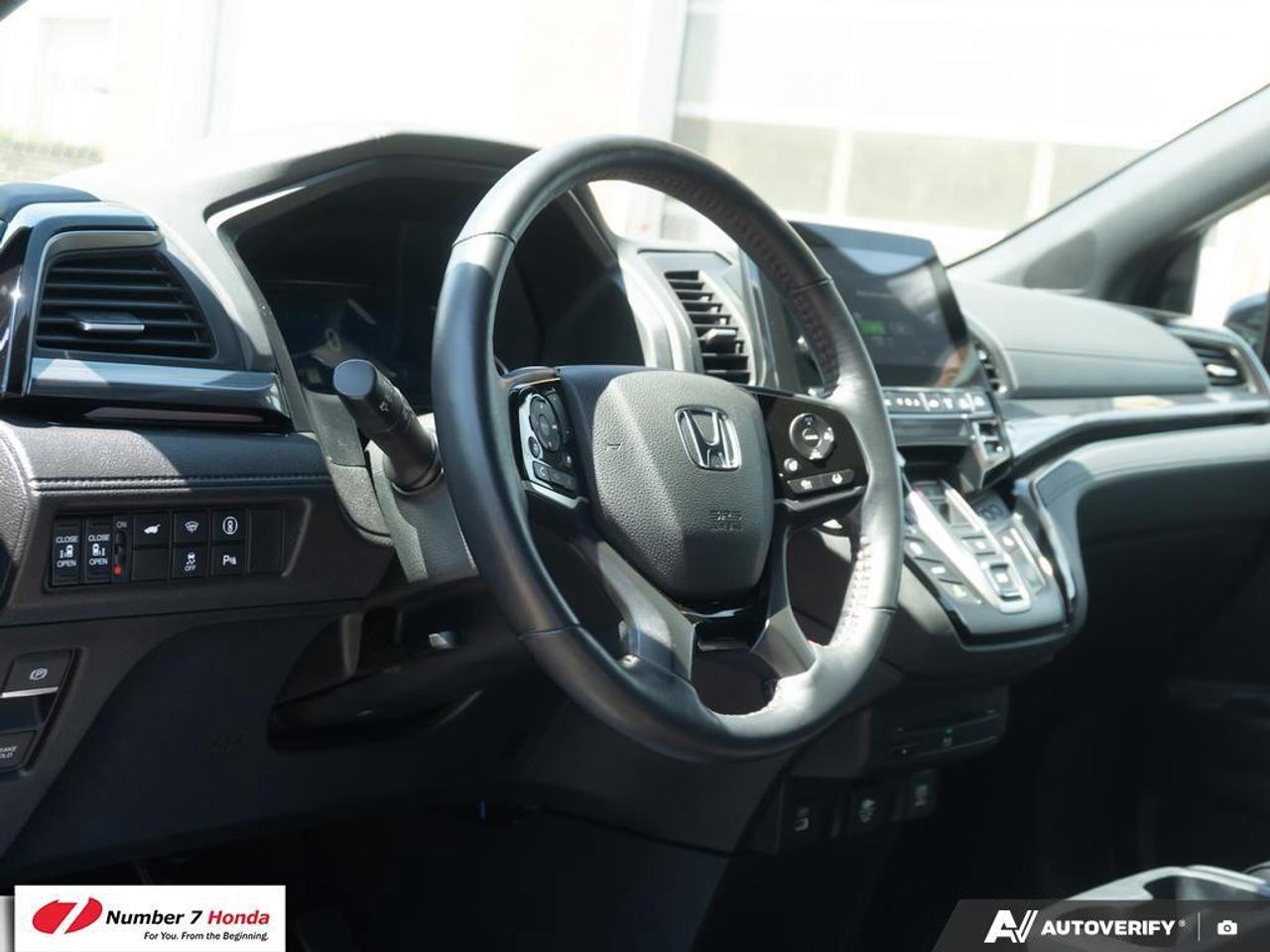 2024 Honda Odyssey Black Edition *EXTENDED FACTORY WARRANTY*NO REPORT Photo